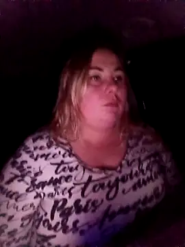 Snapshot of Mommy-girl-Lola chatting on February 19, 2026, 6:15 pm Mommy-girl-Lola online show from February 19, 2026, 6:15 pm