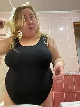 Snapshot of Mommy-girl-Lola chatting on February 25, 2026, 8:02 am Mommy-girl-Lola online show from February 25, 2026, 8:02 am