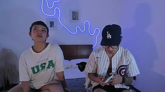 Snapshot of hardcoreheat_ind chatting on February 8, 2026, 10:57 pm hardcoreheat ind online show from February 8, 2026, 10:57 pm