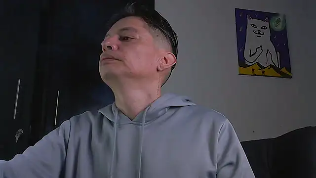 Thommas8a online show from February 15, 2026, 2:08 am