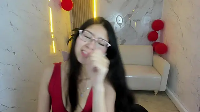 Snapshot of dani_tf chatting on February 19, 2026, 12:56 pm dani tf online show from February 19, 2026, 12:56 pm