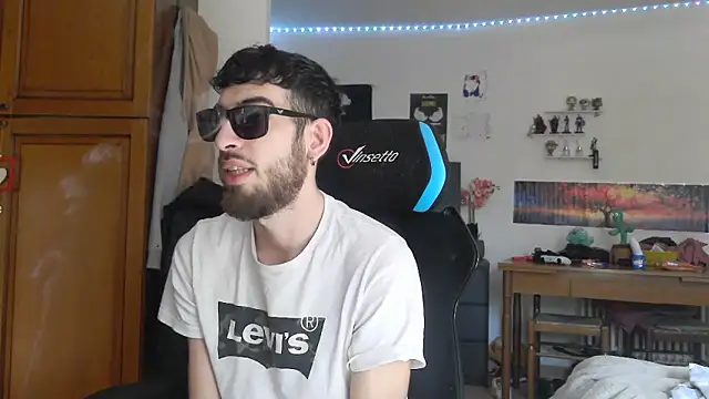 Snapshot of maestroboris95 chatting on February 27, 2026, 11:21 am maestroboris95 online show from February 27, 2026, 11:21 am