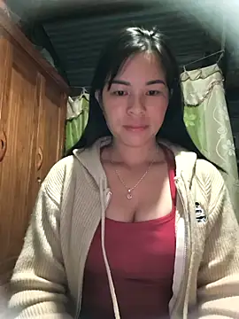 Minak-xika online show from February 18, 2026, 9:22 pm