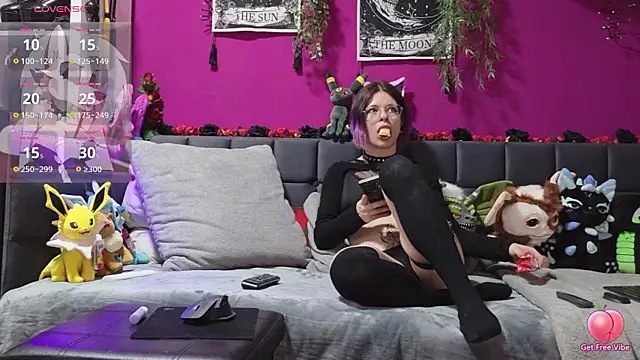 Snapshot of ViGothFox chatting on February 27, 2026, 5:24 pm ViGothFox online show from February 27, 2026, 5:24 pm