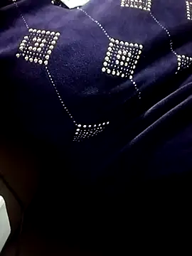 Snapshot of Simran_008 chatting on February 17, 2026, 9:43 pm Simran 008 online show from February 17, 2026, 9:43 pm