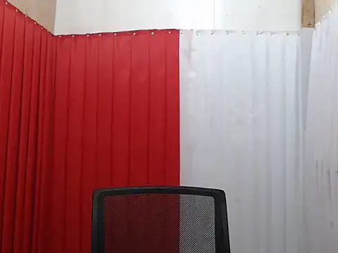 Snapshot of ilove_matthew19 chatting on February 16, 2026, 8:10 am ilove matthew19 online show from February 16, 2026, 8:10 am