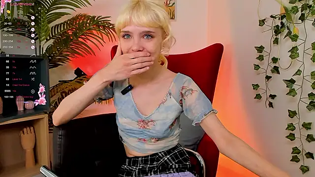 Snapshot of wow_angel chatting on March 2, 2026, 7:15 am wow angel online show from March 2, 2026, 7:15 am