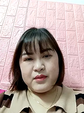 Snapshot of Kee-kimlee chatting on February 10, 2026, 10:19 am Kee-kimlee online show from February 10, 2026, 10:19 am