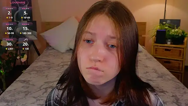 MmollyMay online show from March 2, 2026, 10:55 am