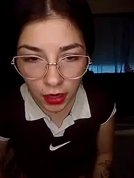 Snapshot of Luna33- chatting on February 25, 2026, 10:08 pm Luna33- online show from February 25, 2026, 10:08 pm