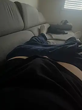 J3r3m66 online show from February 26, 2026, 1:32 pm