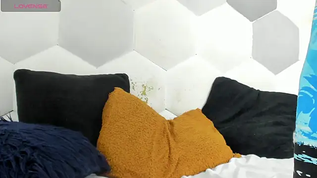 Snapshot of Davi_Ponce chatting on February 20, 2026, 3:36 am Davi Ponce online show from February 20, 2026, 3:36 am