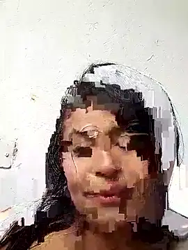 Lia Phone online show from February 22, 2026, 5:33 pm