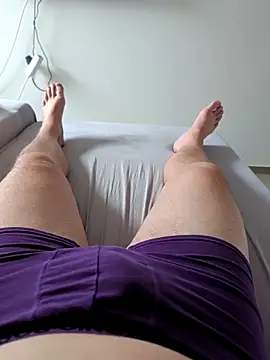 Snapshot of Skoel84 chatting on February 11, 2026, 9:36 am Skoel84 online show from February 11, 2026, 9:36 am