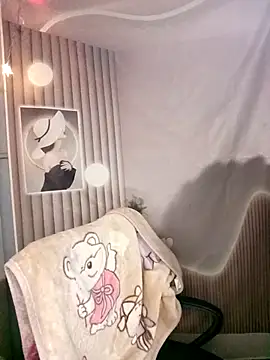 Girl-crazy1 online show from February 13, 2026, 8:49 pm