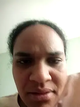 Snapshot of sexygirlatin chatting on February 24, 2026, 7:12 pm sexygirlatin online show from February 24, 2026, 7:12 pm