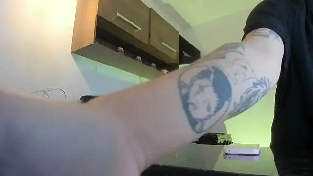 Snapshot of Diarakate_ chatting on February 25, 2026, 1:32 pm Diarakate online show from February 25, 2026, 1:32 pm