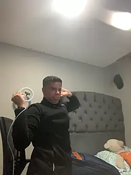 Snapshot of WILD_BIGCOCK35 chatting on February 24, 2026, 11:36 pm WILD BIGCOCK35 online show from February 24, 2026, 11:36 pm