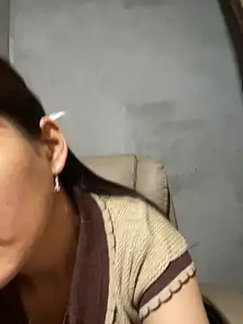 Snapshot of Tina-hotsx chatting on February 15, 2026, 2:25 pm Tina-hotsx online show from February 15, 2026, 2:25 pm