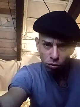 Snapshot of headfats369 chatting on February 19, 2026, 5:25 am headfats369 online show from February 19, 2026, 5:25 am