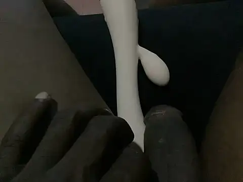 Snapshot of TICKDICK320 chatting on February 16, 2026, 7:10 pm TICKDICK320 online show from February 16, 2026, 7:10 pm