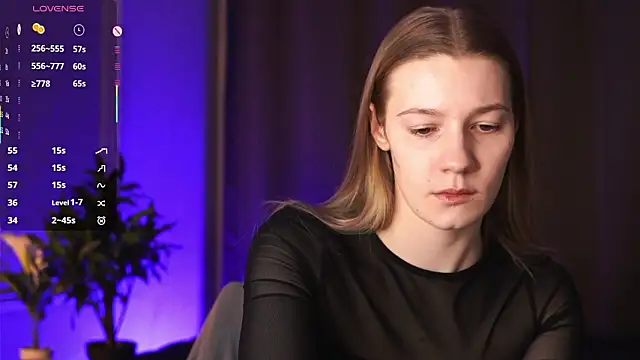 Snapshot of Vanessa__Lui chatting on February 19, 2026, 3:30 pm Vanessa Lui online show from February 19, 2026, 3:30 pm