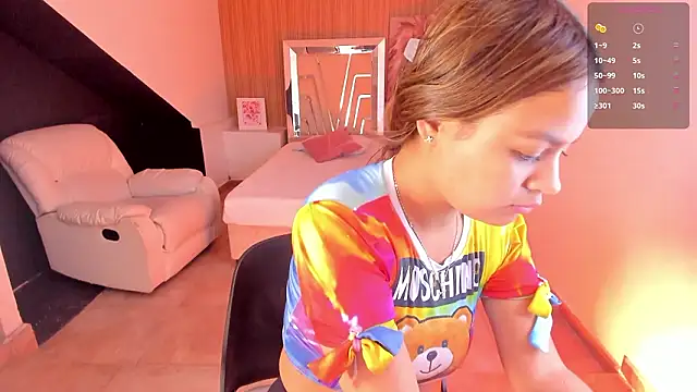 Snapshot of SiaFoxx_ chatting on March 1, 2026, 5:09 am SiaFoxx online show from March 1, 2026, 5:09 am