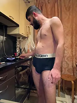 Snapshot of Femboyvcccc chatting on February 18, 2026, 11:55 pm Femboyvcccc online show from February 18, 2026, 11:55 pm