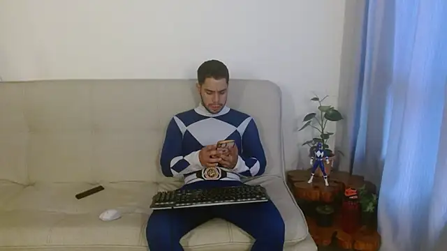 axellblue online show from February 25, 2026, 11:03 pm