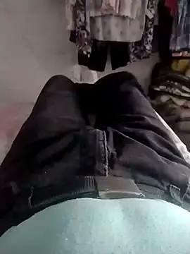 Snapshot of Roque-74 chatting on February 20, 2026, 6:52 pm Roque-74 online show from February 20, 2026, 6:52 pm