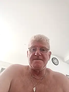 Snapshot of olivbisoumis chatting on February 19, 2026, 1:29 pm olivbisoumis online show from February 19, 2026, 1:29 pm