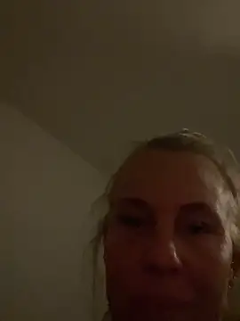 nastyblondemilf online show from February 19, 2026, 7:32 pm