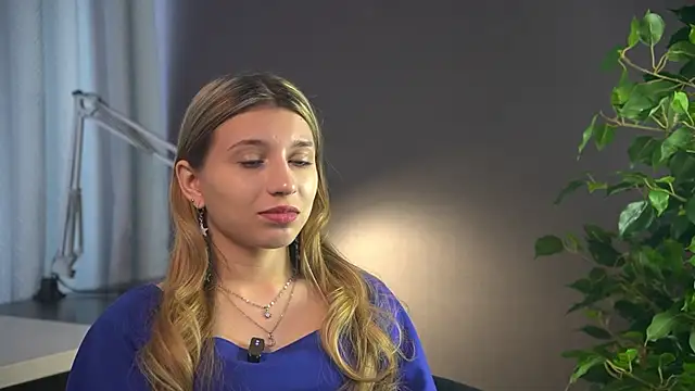 Snapshot of SuAvison chatting on February 22, 2026, 8:13 am SuAvison online show from February 22, 2026, 8:13 am