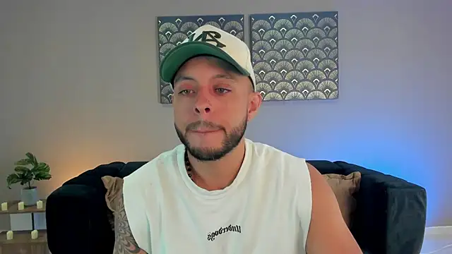 Snapshot of Daniel_kingx chatting on February 25, 2026, 12:15 pm Daniel kingx online show from February 25, 2026, 12:15 pm