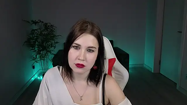 Snapshot of alian_legs chatting on February 20, 2026, 9:32 am alian legs online show from February 20, 2026, 9:32 am