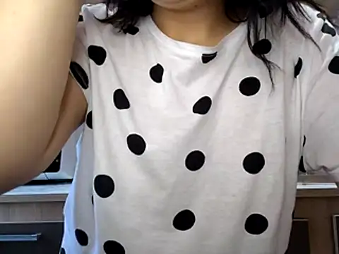 Snapshot of luna_luna12 chatting on February 20, 2026, 7:10 am luna luna12 online show from February 20, 2026, 7:10 am