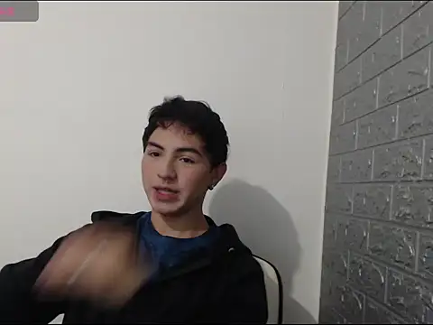 Snapshot of crissfer1 chatting on February 25, 2026, 8:18 pm crissfer1 online show from February 25, 2026, 8:18 pm