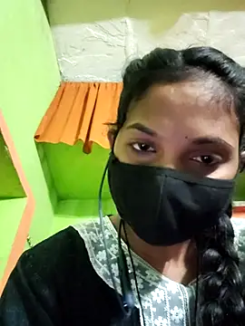 Cute aroshi online show from February 27, 2026, 4:40 pm