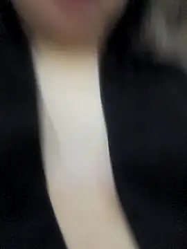 Snapshot of Halyken chatting on February 27, 2026, 6:24 am Halyken online show from February 27, 2026, 6:24 am