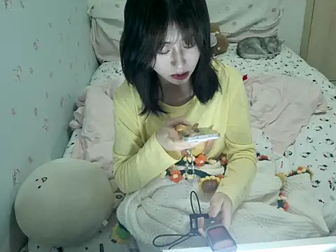 Snapshot of lilabeauty chatting on March 1, 2026, 9:33 am lilabeauty online show from March 1, 2026, 9:33 am