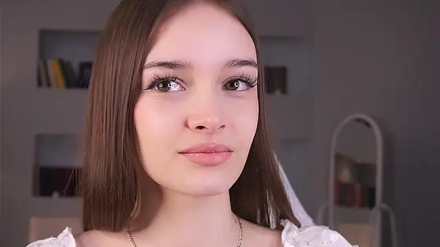 JodiAwyie online show from February 26, 2026, 4:06 pm