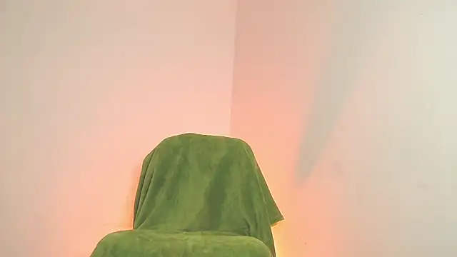 Holysh1t9 online show from February 26, 2026, 8:41 pm