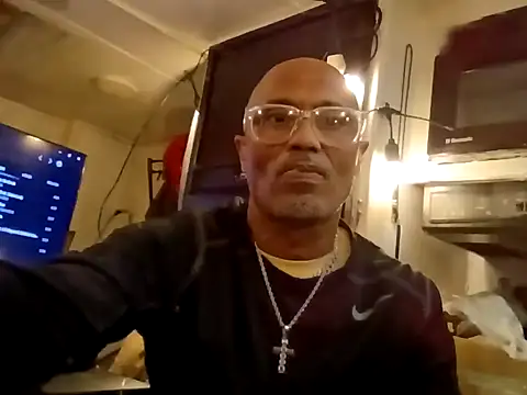 Baddesetboy4ya online show from February 24, 2026, 1:03 am