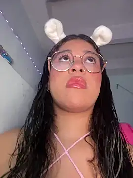  RouseXLove online show from February 26, 2026, 6:51 pm