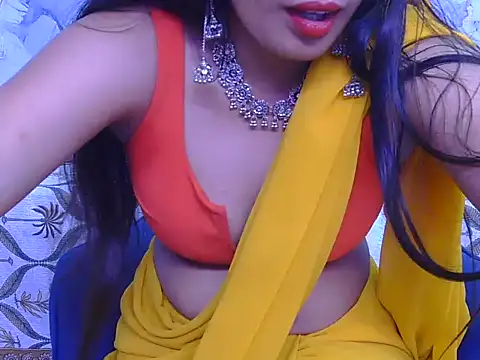 Aayesha-queen online show from March 5, 2026, 5:14 am