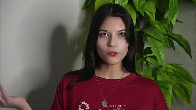 Snapshot of CaroylnPaiva chatting on February 24, 2026, 11:52 am CaroylnPaiva online show from February 24, 2026, 11:52 am