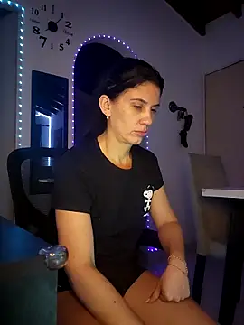 Snapshot of sashaaqueen chatting on March 2, 2026, 12:57 am sashaaqueen online show from March 2, 2026, 12:57 am