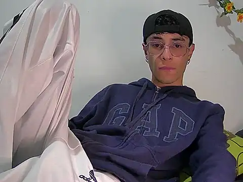 militoveruss2 online show from March 2, 2026, 10:44 am