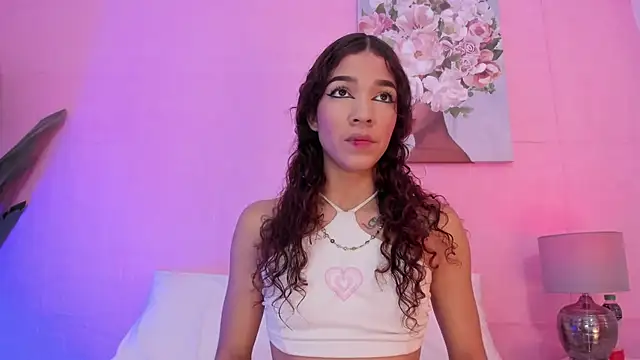 evelyn  rose1 online show from February 26, 2026, 6:29 pm