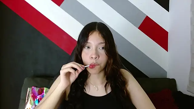 Snapshot of Sweet_kitty_05 chatting on February 27, 2026, 1:49 am Sweet kitty 05 online show from February 27, 2026, 1:49 am